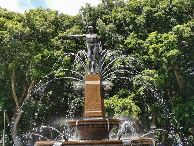 Archibald Fountain 1118